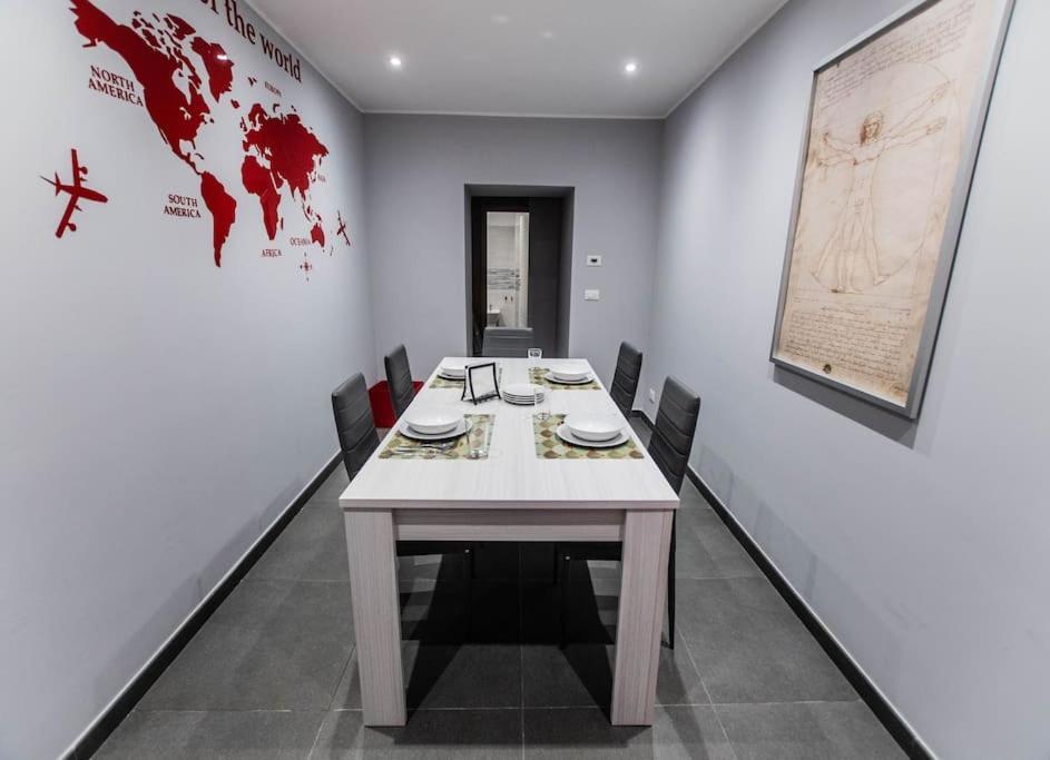 Modern Loft Center Of Turin + Jacuzzi 30M Metro Appartement Collegno Buitenkant foto