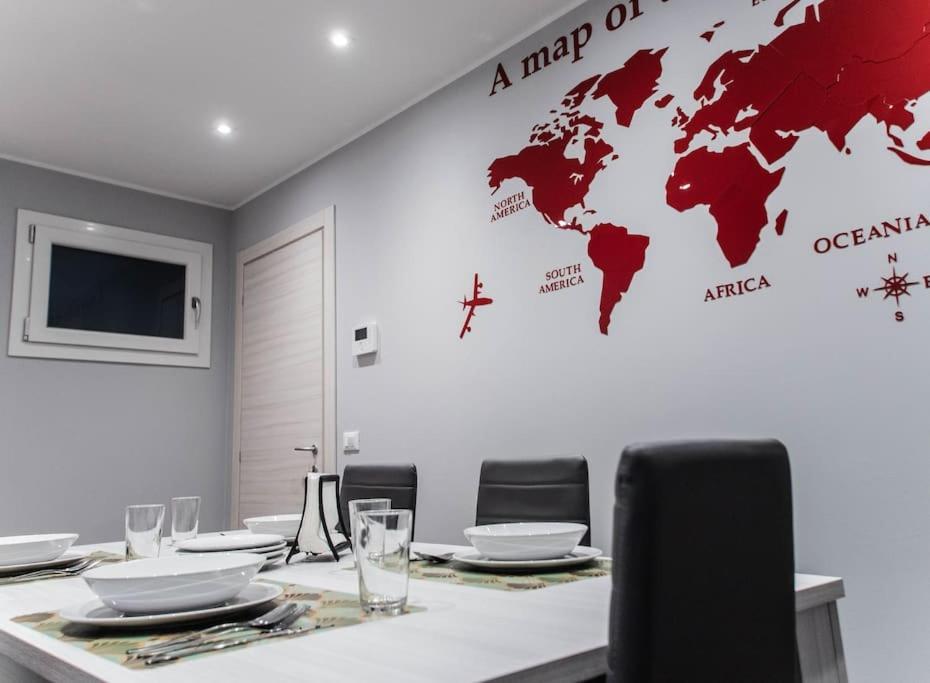 Modern Loft Center Of Turin + Jacuzzi 30M Metro Appartement Collegno Buitenkant foto