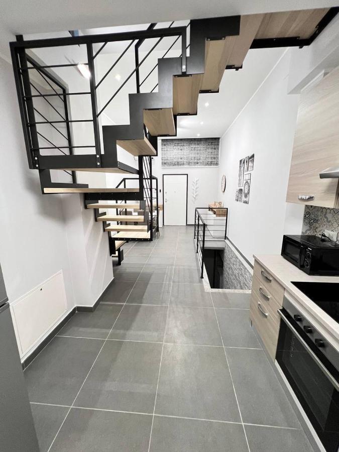 Modern Loft Center Of Turin + Jacuzzi 30M Metro Appartement Collegno Buitenkant foto